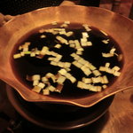 浅草一文 - 銅の御鍋で炊き上げます。