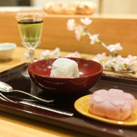 日本料理 太月 - 抹茶ブリン、大和芋いちご大福、桜アイス最中
