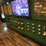 阪神球団公式個室居酒屋　阪神タイガース酒場 難波駅前店 - 