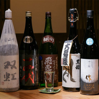 こだわりの日本酒…コースは＋1650円で日本酒飲み放題OK！