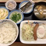 松屋 - ソーセージエッグ定食（納豆） ¥400
