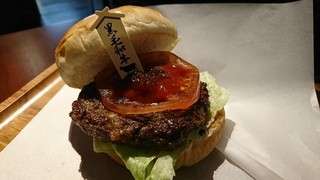 ニクヤ バーガーズ - チーズバーガーのチーズ抜き