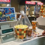 ユナイテッドシネマ - 料理写真:１ドリンクセット(\780)にポテト(ポップコーン注文で+\350→\200に)を付けました。