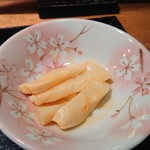 深川 - サービスで出してくださったメンマ。瑞々しくてシャキシャキ！
            メニューにあります。