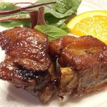 東天閣 - スペアリブ煮込み