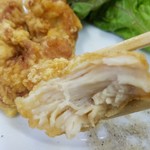 餃子の王将 - 胸肉だが、そこそこジューシー