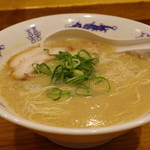 博多ラーメンセンター - ラーメン