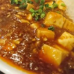 友来 - 挽き肉も豆腐もまあまあ入ってる