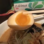 麺屋 雪風 - 味玉のアップ