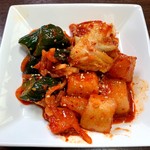 玉屋 - キムチ盛り合わせ