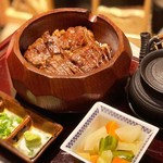 完全個室 くずし肉割烹 座頭牛 - 