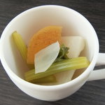 アーセンプレイス - ピクルス　蕪、セロリ、柿
