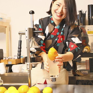 【レモンサワー】フレッシュフルーツの生搾り！