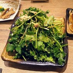 肉汁餃子のダンダダン - 香菜サラダ