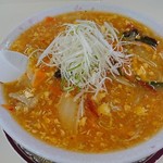 茶飯次 - こちらが酸辣湯麺　790円（税込）