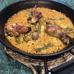 NAVARRO - 料理写真:★7.5Tradicional Valencian paella (chicken, rabbit, snails & veg)