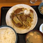 Iinoya - 煮かつ（ロース）定食 1080円
