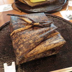 心根 - 竹皮に包んで