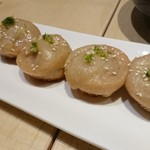Jin Bao - 料理写真:1901_Jin Bao_SHENG JIAN BAO＠48,000Rp×2(焼き小籠包)