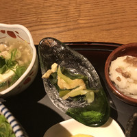 焼きふぐ 優ふく 北新地店 - 小鉢が3品も