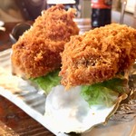 三陸港町酒場 女川男 - 大粒カキフライ 2個　680円