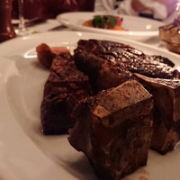 AKARENGA STEAK HOUSE - 