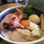 中華そば 四つ葉 - 