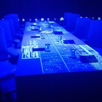 Ultraviolet by Paul Pairet - 宇宙設定