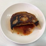 餃子舗  三久 - 焼き餃子タレに