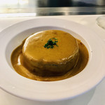 赤白 - このポルチーニ茸ソースは毎回
      持って帰りたくなるぐらい美味しい！