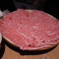 ざくろ 室町店 - しゃぶしゃぶ：サーロイン脂落とし 120g 8,000-