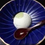 笹乃雪 - 豆腐アイスクリーム