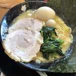 家系ラーメン 町田商店 - 