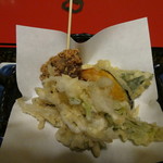 追分温泉 - クジラや白魚や昆布の天ぷらまで！