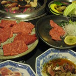 Yakiniku Hompo - 皆でワイワイと！