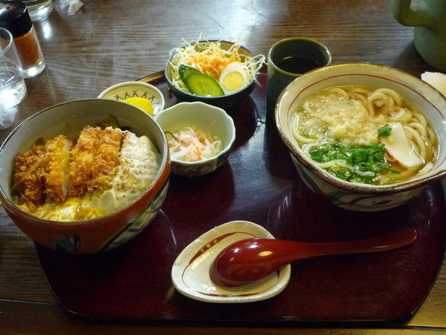 閉店 川島ジャンボ手打ちうどん 下庄店 中庄 うどん 食べログ