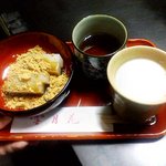 Setsugekka - くず餅と甘酒