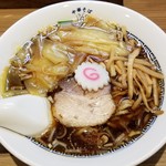 中華そば 六感堂‏ - 中華そば 黒 皮ワンタン入 手もみ麺