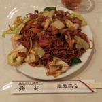 梅林 - 肉入りソース焼きそば850円