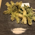 旬菜 おぐら家 - 山菜の天ぷら