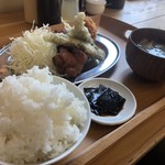 鶏唐揚げ専門店 河内屋甚兵衛 - 金曜の定食♪