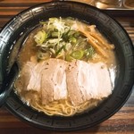 ラーメン もりん寺 - 高豚ラーメン（豚骨醤油）