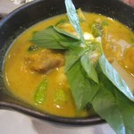 Kub Kao' Kub Pla  - カレーアップ