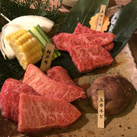 焼肉 しゃぶしゃぶ 石田屋。 北野坂店 - 