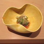 江戸前鮨 二鶴 - 平目の昆布〆