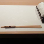 江戸前鮨 二鶴 - カウンター席