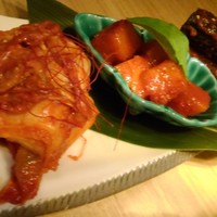 最飛びヒレ家 馬喰一代 名古屋EAST - キムチ三種盛り