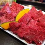 板前焼肉一斗 - 2011.11.22(火)22時訪問　この日、空 道頓堀店でホルモンを満喫した後に、焼肉ツアー2軒目のここは赤身目当て(^_^;)