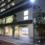 Ishiduka Shouten - 仮？移転先の”石塚商店”の外観。