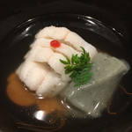 はらまさ - お椀：アイナメとヨモギ豆腐